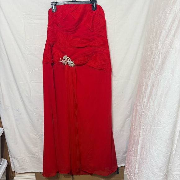 Dresses & Skirts - Red strapless gown is a Faviana style 7131 formal dress